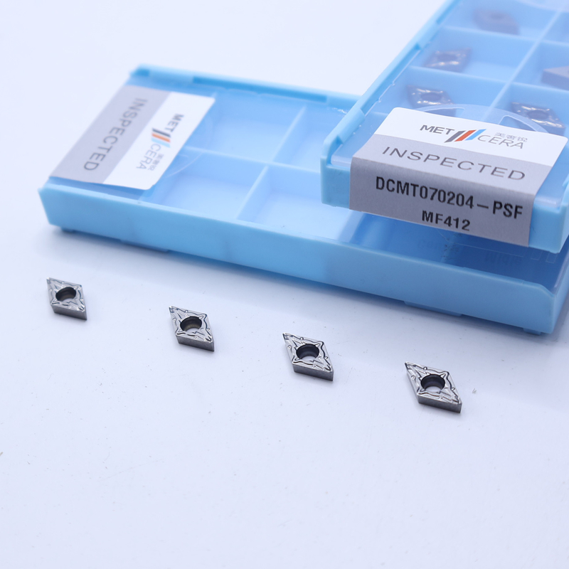 インデックス可能なカービッド回転挿入器 ローツツールホルダー用,内部回転未覆の仕上げ挿入器 DCMT070204-PSF