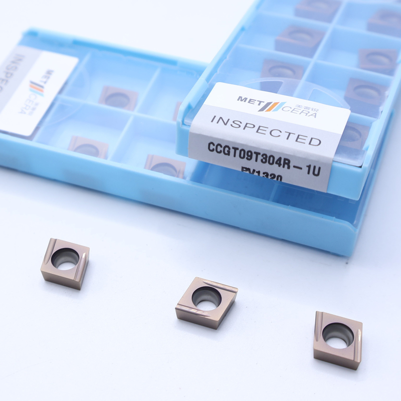 CCGT09 PVDコーティングセルメット挿入 Boring Insert, カーボン鋼,低合金鋼,低フィード,ポジティブ挿入を切るための内部ターニング挿入, CCGT09T304R-1U