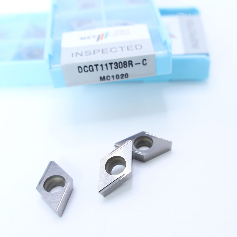 サーメットCNCターニングインセット DCGT07 DCGT11 C 仕上げチップブレーカー 金属材料 高耐磨性 利点