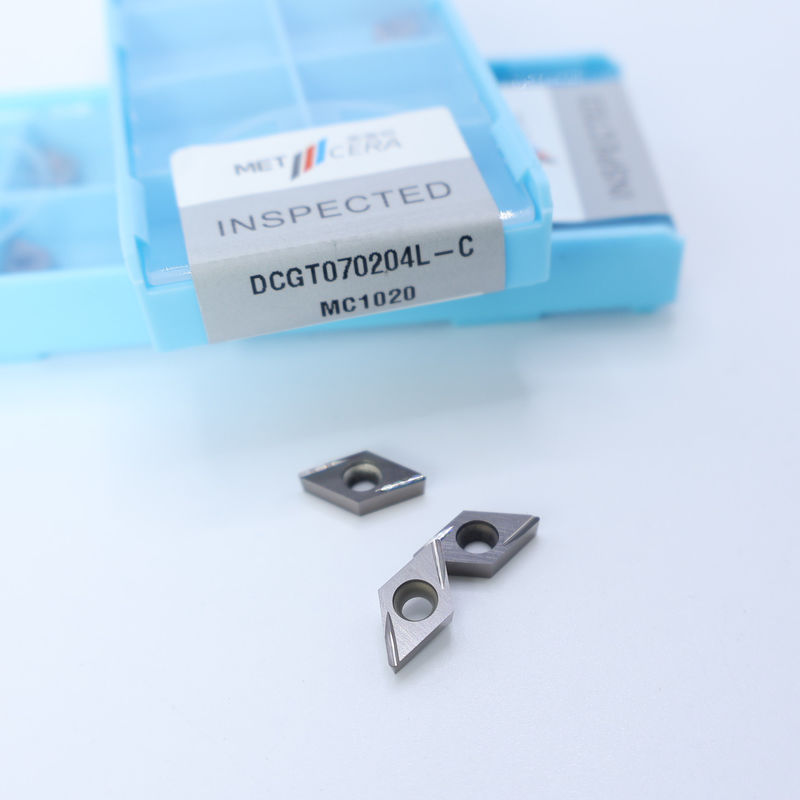 サーメットCNCターニングインセット DCGT07 DCGT11 C 仕上げチップブレーカー 金属材料 高耐磨性 利点
